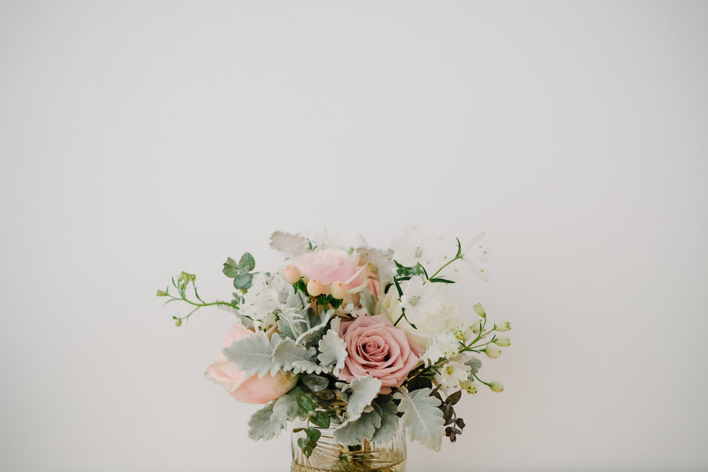 Sending Love Across Miles: Dubai Flower Delivery Service