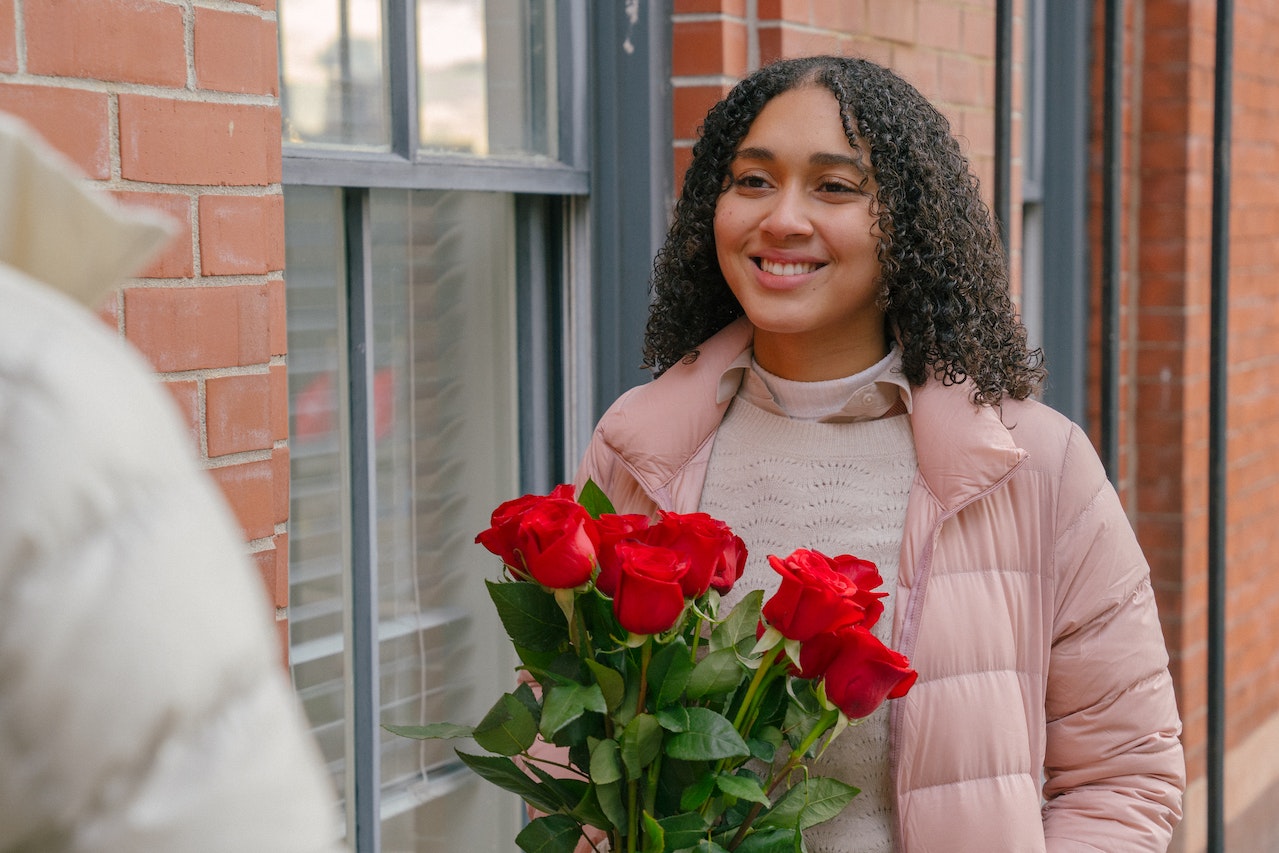 Healing the Heart: How to Help Your Girlfriend Find Peace and Calm When She's Mad or Hurt | 800 Flower