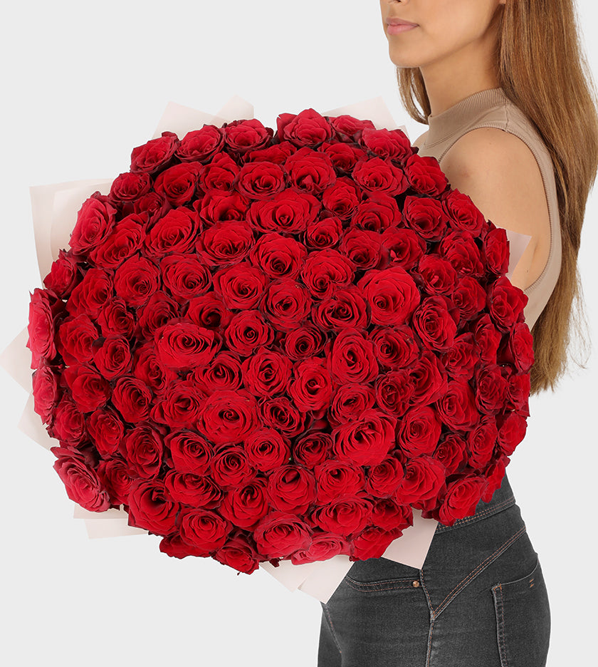 100 Red Roses
