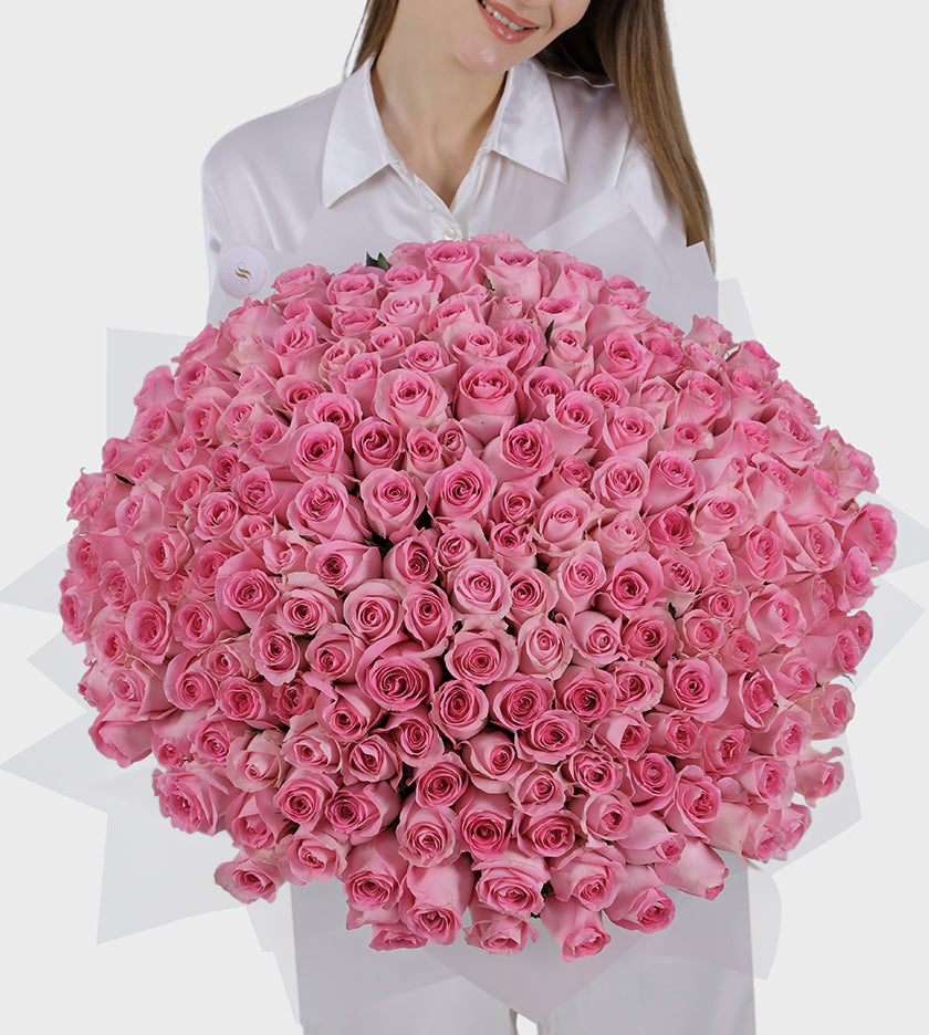 200 Pink Roses