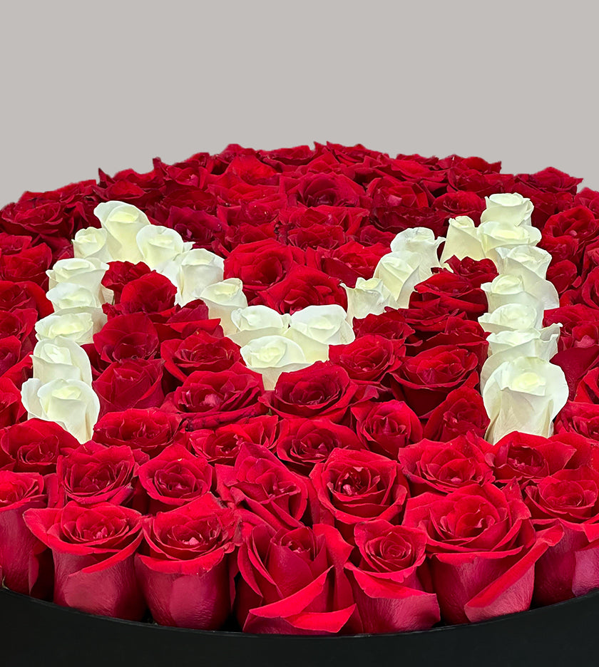 Персонализированная коробка с буквами