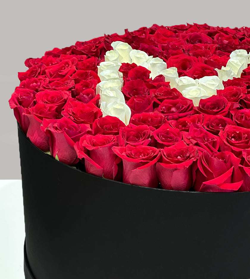 Персонализированная коробка с буквами