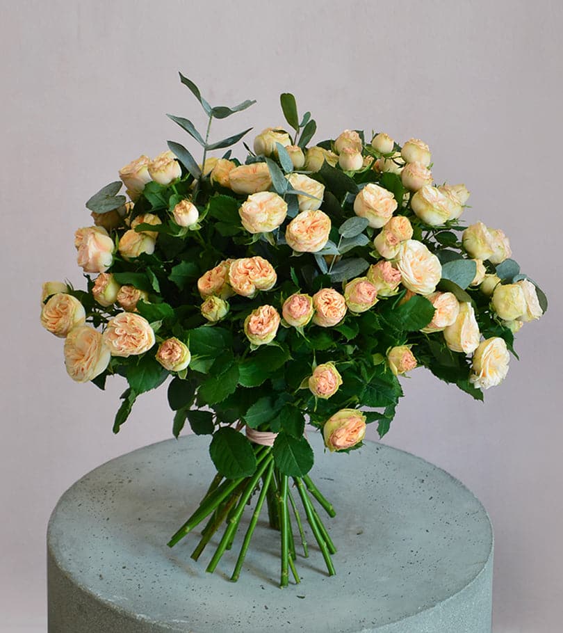Peach Spray Rose Bouquet