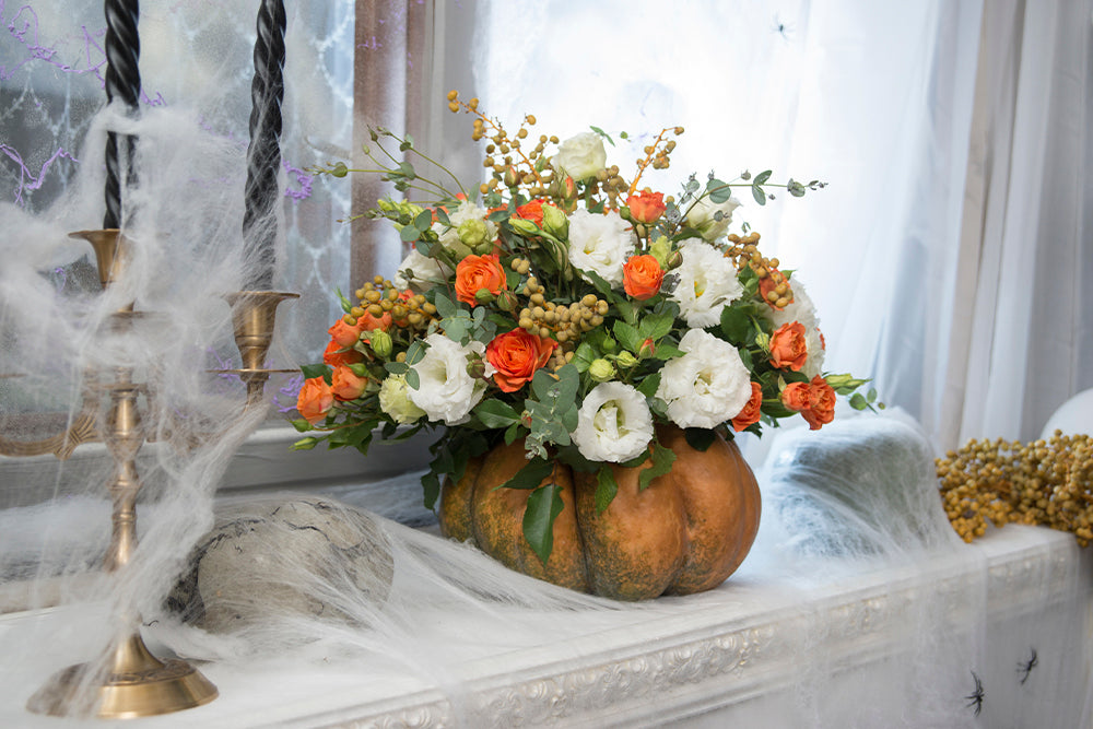Lovely bouquet of flowers for Halloween