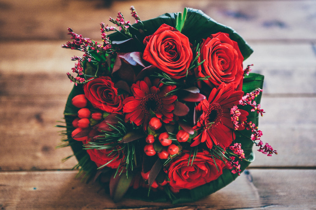 Festive Florals: Christmas Holiday Flower Delivery in Dubai