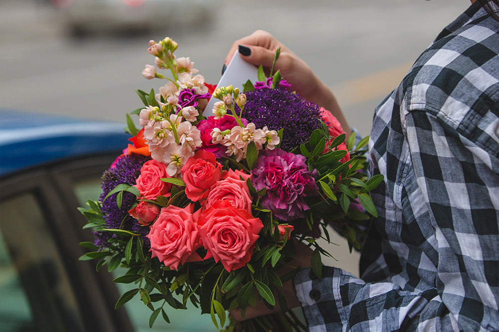 Beautiful Blooms to Convey Your Emotions: Quick Flower Delivery in Dubai