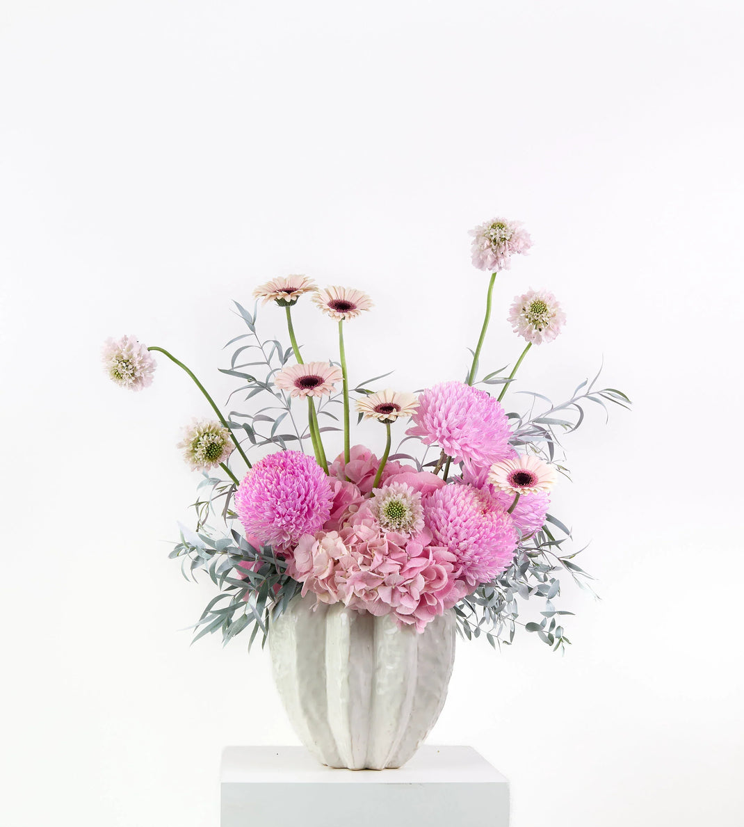 Flower Vases & Arrangements