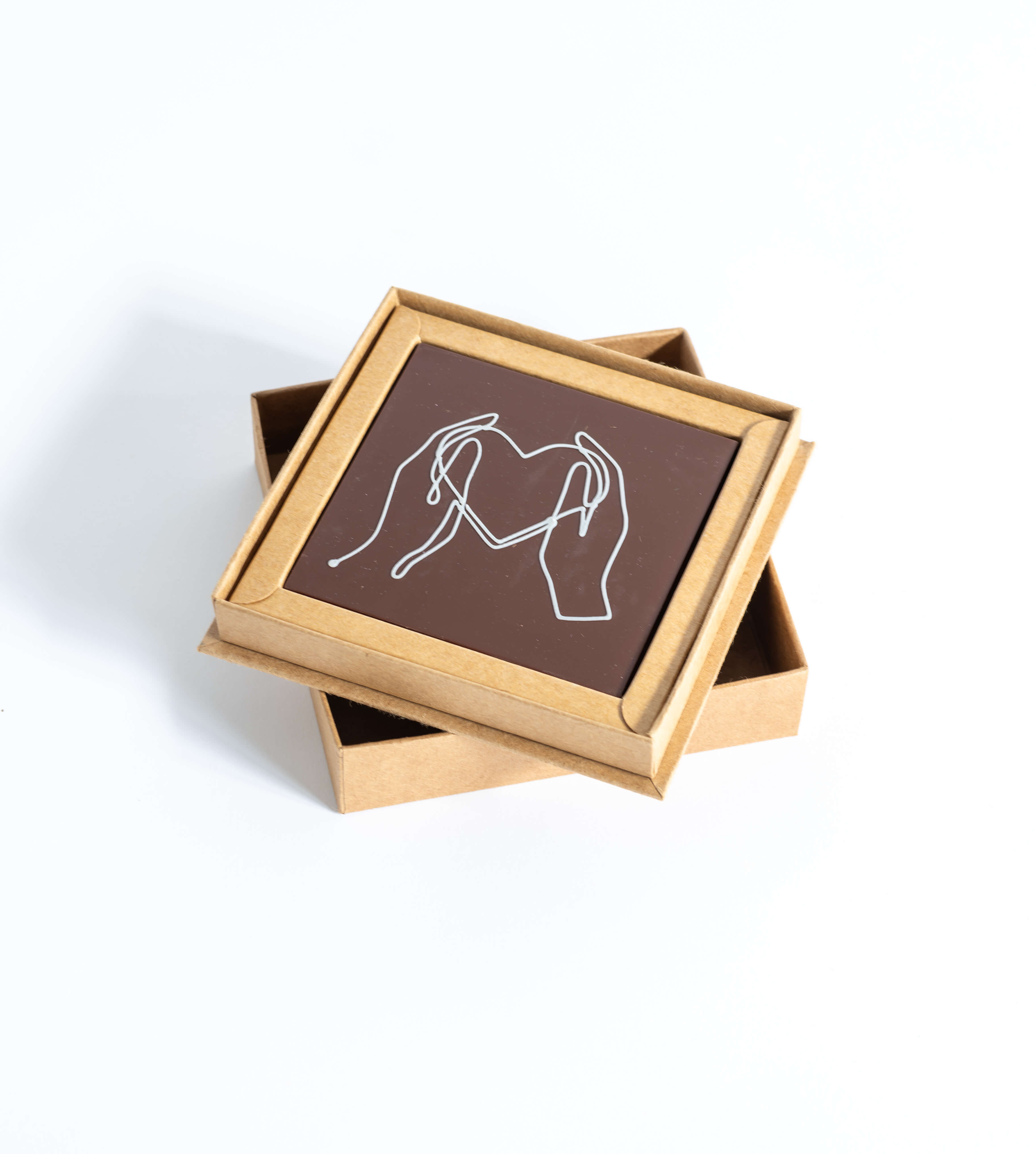 A smooth blend of rich dark cacao and creamy milk, crafted for a velvety, lasting taste.