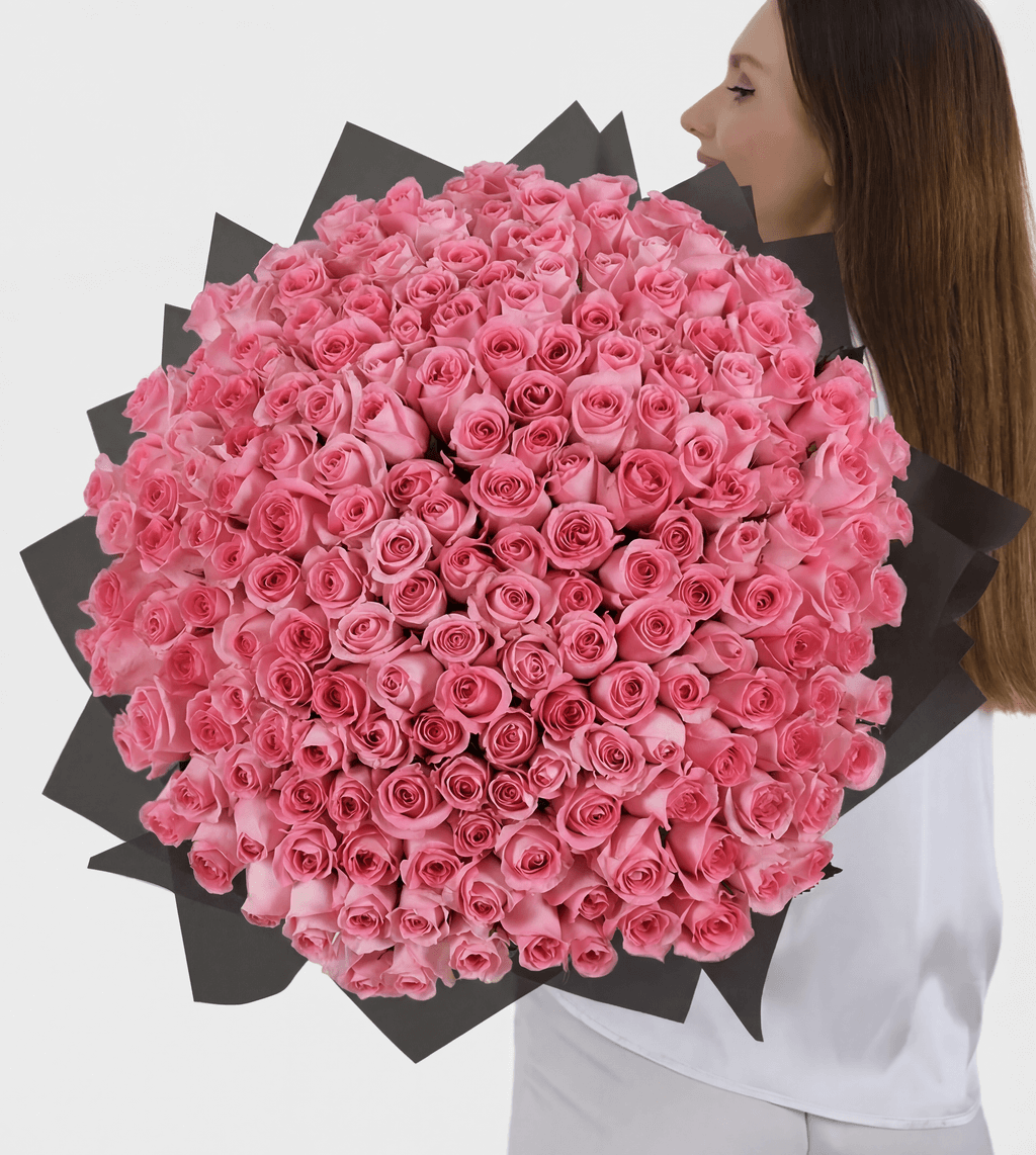 200 Pink Roses