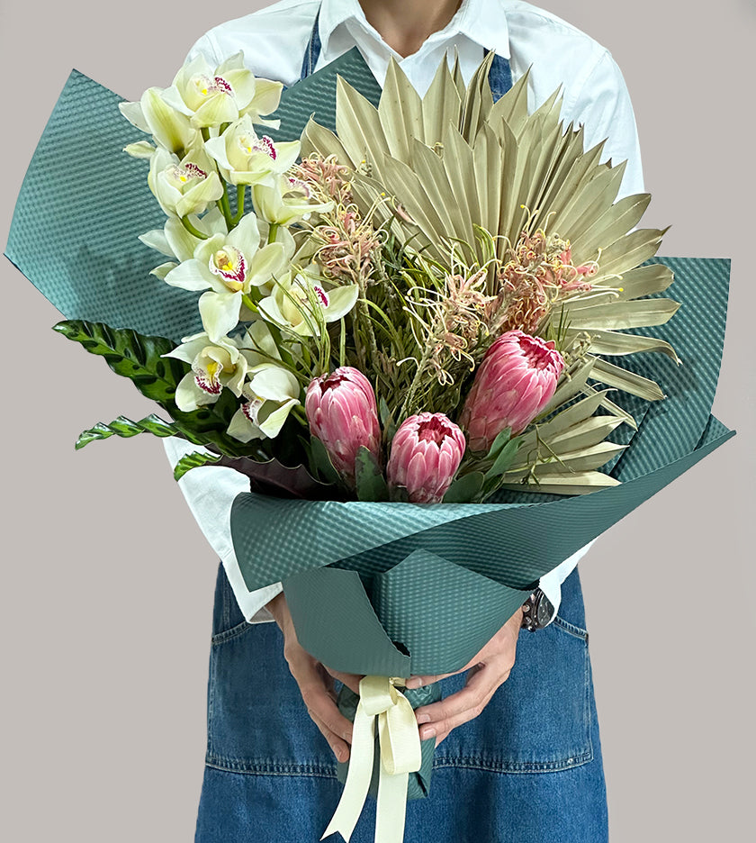 Bambina Bella Bouquet
