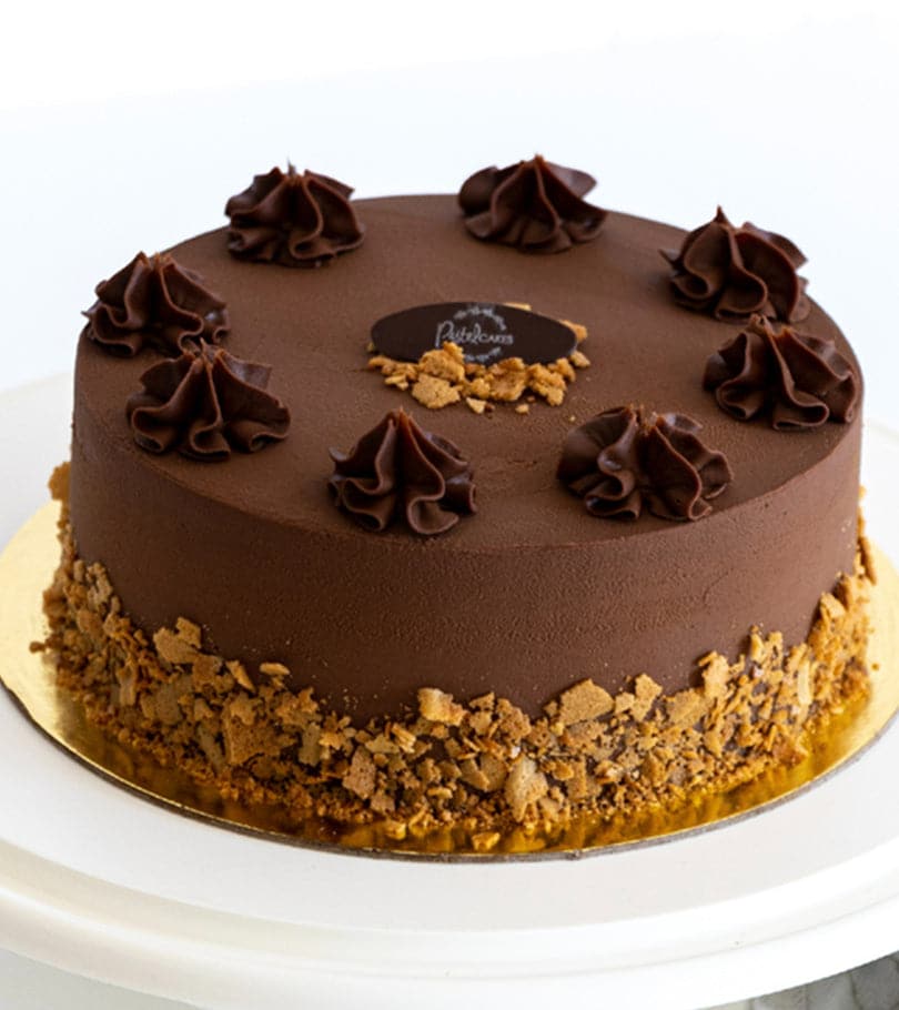 Chocolate Hazelnut Cake by Pastel Cakes