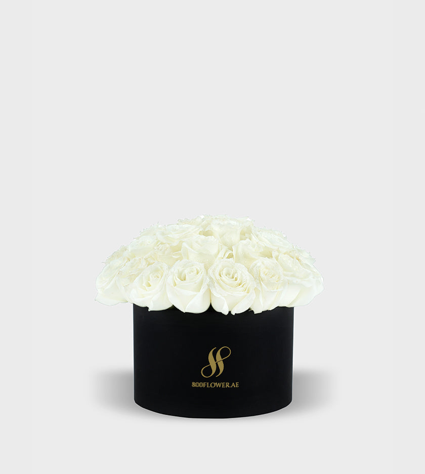 White Rose Medium Round Box