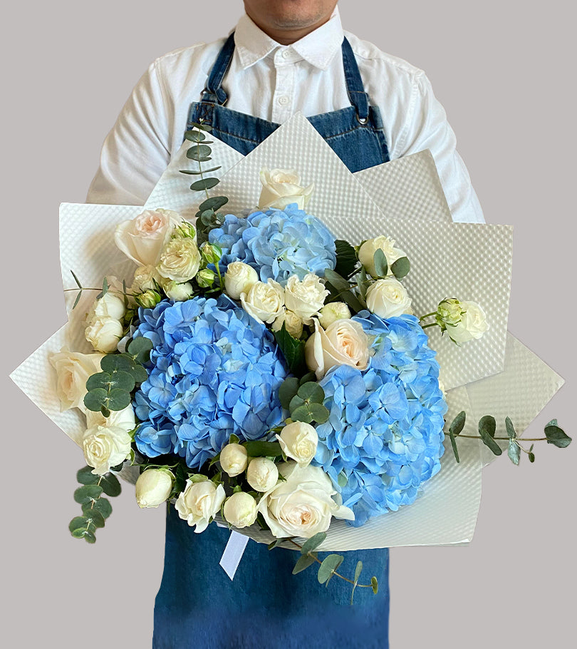 Triton Bouquet